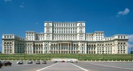 Obiective turistice si imprejurimi Obiective turistice si imprejurimi